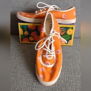 Final price!*Floral canvas sneaker(6.5)